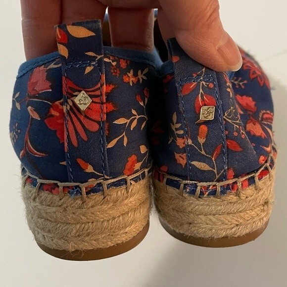 Sam Edelman‎ Carrin Blue Floral Slip-On Espadrilles Size 7.5 - Picture 12 of 12